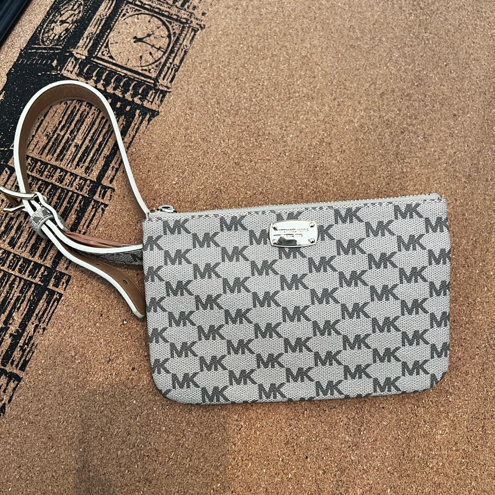 Michael Kors Beltbag like NEW